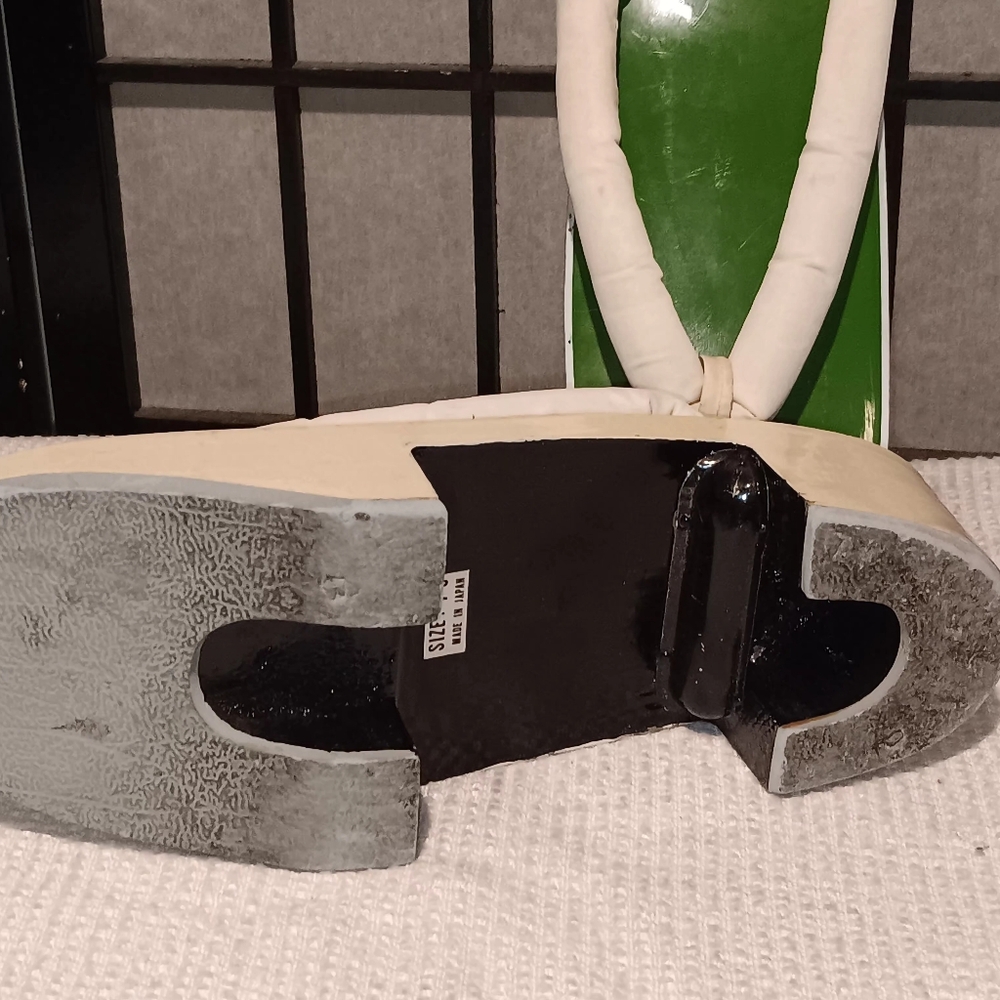 Japanese Geta Sandals - Picture 8 of 11